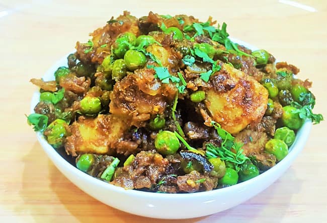Aloo Matar - Marathi Recipe