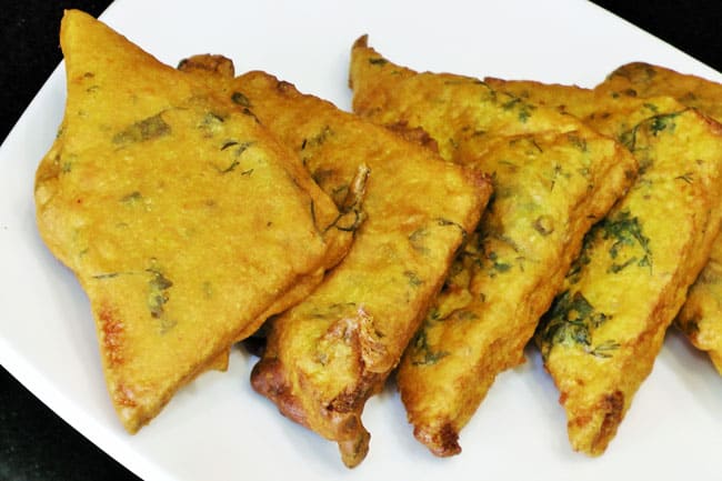 Bread Pakoda - Marathi Recipe