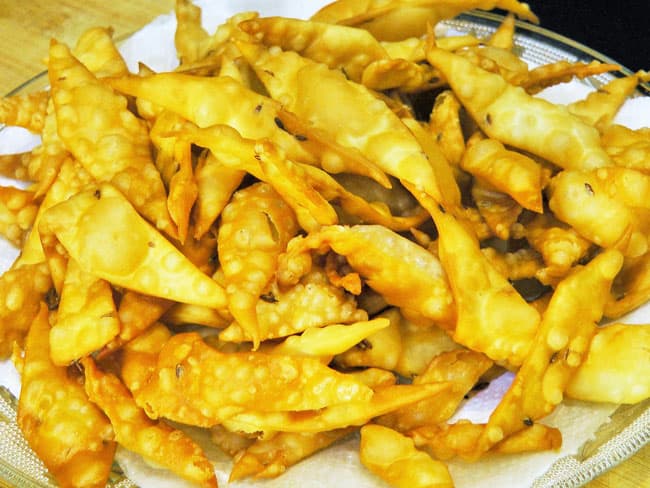 Jeera Shankarpali - Marathi Recipe