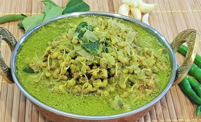 Matakichi Rassa Bhaji - Marathi Recipe