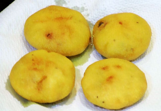 Suji Kachori