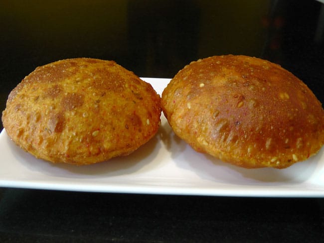 Tikhat Puri - Marathi Recipe