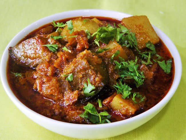 Vangi Batata Rassa - Marathi Recipe