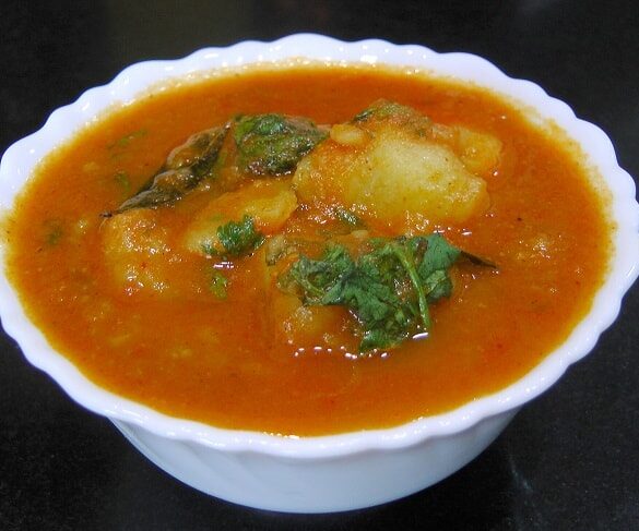 Aloo Curry - Tomato Gravy Based