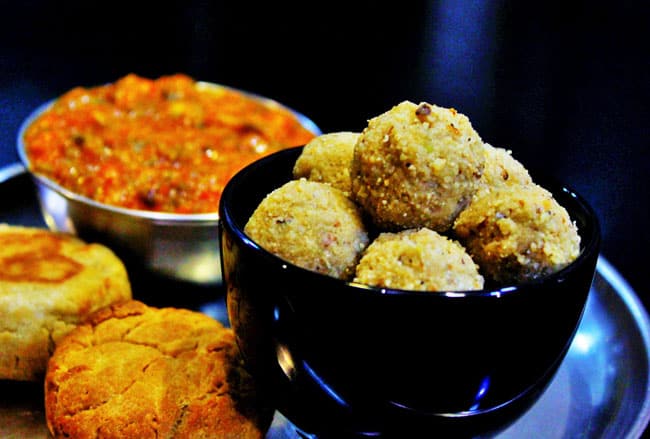 Churma Ladoo - Marathi Recipe