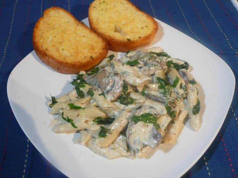 Creamy Spinach Mushroom Pasta