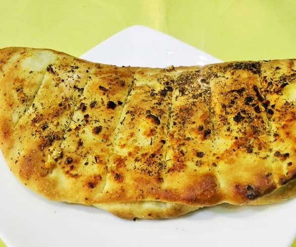 Domino Garlic Bread