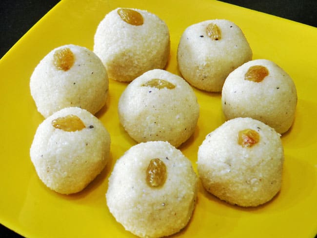 Instant Rava Coconut Ladoo