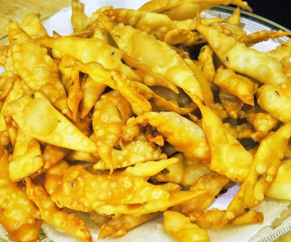Jeera Shankarpali - Marathi Recipe