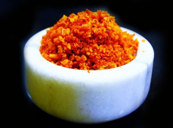 Lasun Khobara Chutney - Marathi Recipe