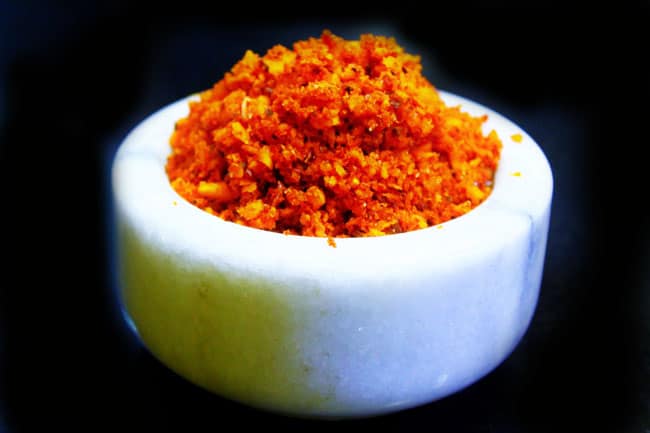 Lasun Khobara Chutney - Marathi Recipe