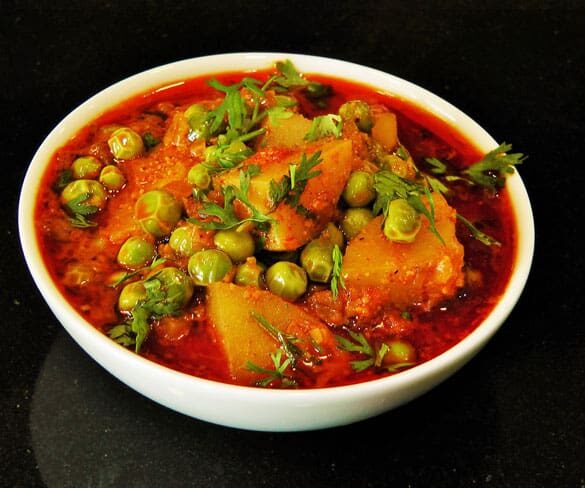Matar Batata Bhaji - Marathi Recipe