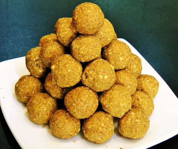 Methiche Ladoo - Marathi Recipe