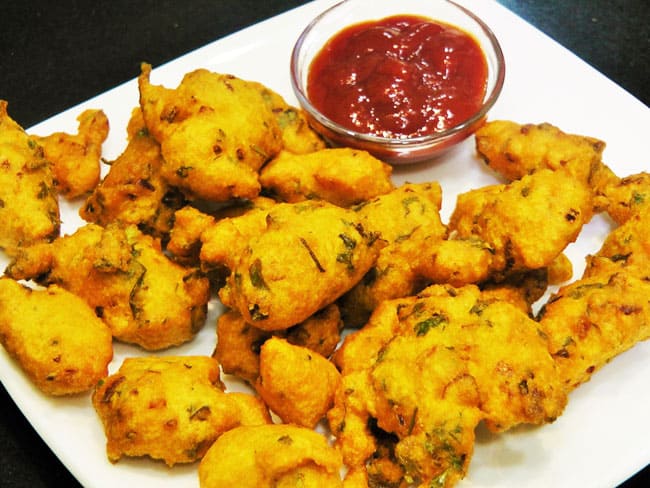 Moong Dal Pakoda