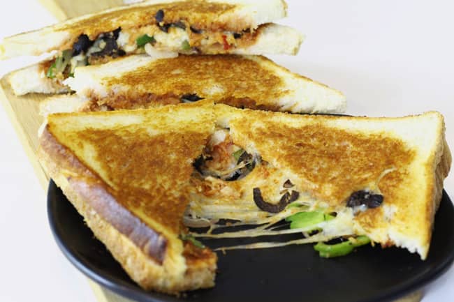 Pizza Sandwich on Skillet - Marathi Recipe