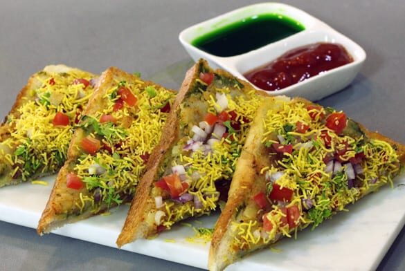 Street Style Aloo Toast